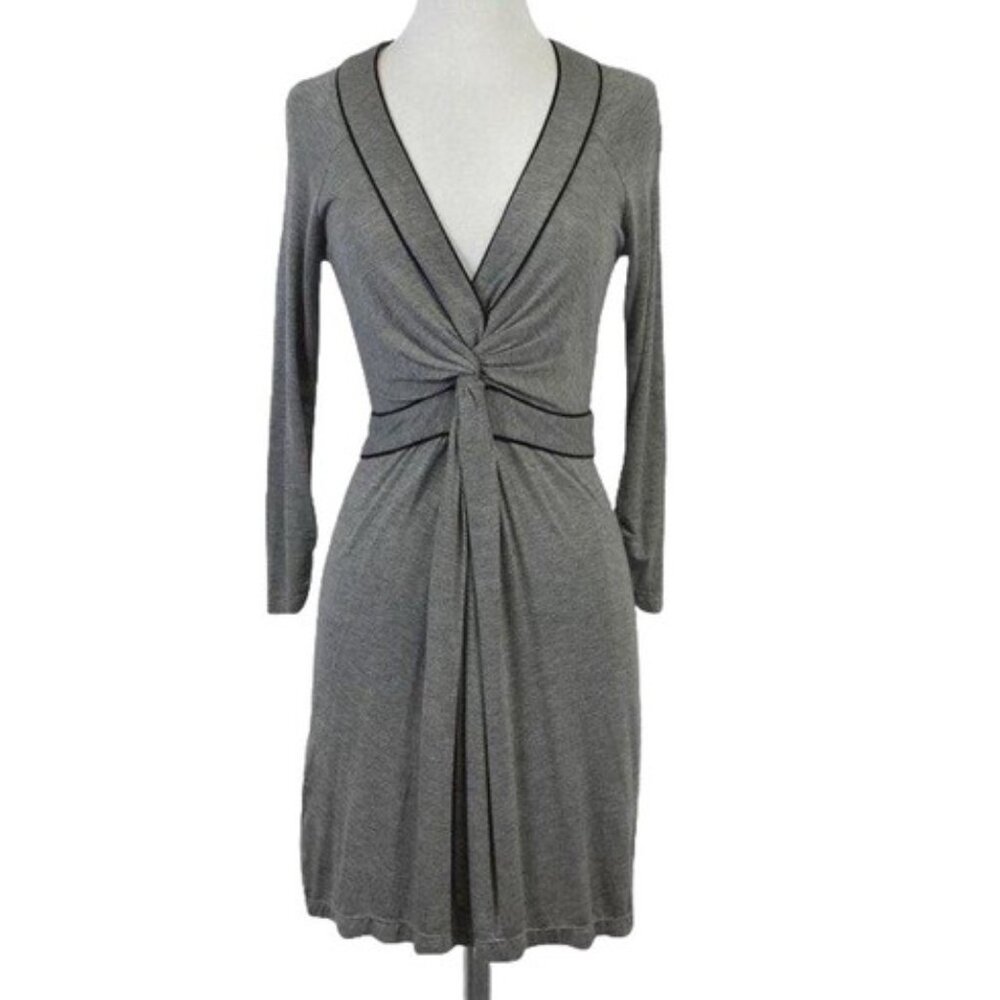 NWOT BCBGMAXAZRIA Long Sleeve Tie Dress - XS - V Neck, Knee Length, Heather Grey